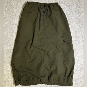 Old Navy Olive Green Women's Quick Dry midi Skirt Size S